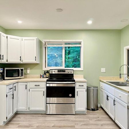 Cayuga Lake Cottage With Private Lake Access Washingtonville Экстерьер фото